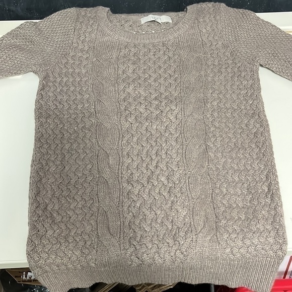 Loft- brown crewneck sweater with 3/4 length sleeves - Picture 6 of 12